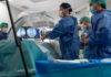 Un hospital de la Comunitat Valenciana retransmite en directo dos cirugías endoscópicas de columna