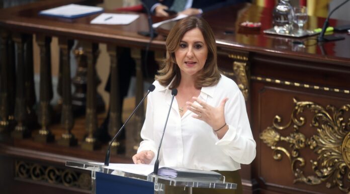 La alcaldesa presenta su hoja de ruta para los próximos meses con 390 nuevas viviendas, 140 conductores de EMT, 100 policías más, 10 millones para combatir el calor y nuevas restricciones a los pisos turísticos