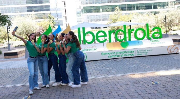 Iberdrola homenajea al conjunto nacional de gimnasia rítmica