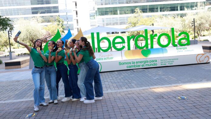 Iberdrola homenajea al conjunto nacional de gimnasia rítmica 2 Iberdrola homenajea al conjunto nacional de gimnasia rítmica