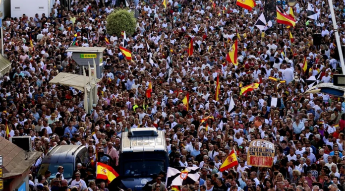 Valencia se moviliza por Ceuta con concentraciones en varios municipios de la Comunitat