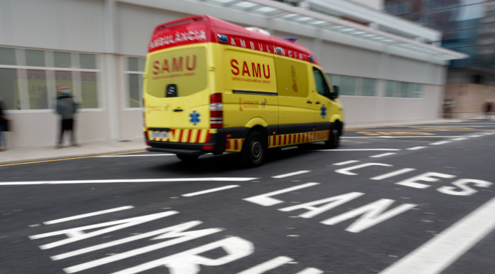 Muere una niña de 11 años y su hermano permanece en estado grave tras caerles un pilar encima en Alzira