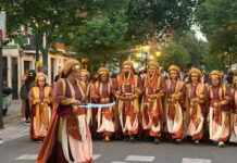 Espectacular entrada Mora y Cristiana del marítimo con 30 ediciones de historia