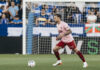 El Valencia CF se enfrenta a la Real Sociedad a la espera de la llegada de Javier Aguirre