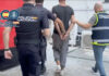 Detienen al joven peligroso asesino de su padrastro en el barrio de San Isidro