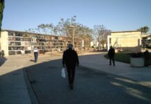 Los cementerios de València abren en horario especial por la festividad de Todos los Santos
