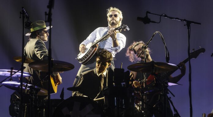 Morat reúne a 16.000 personas en Valencia