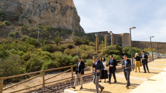 Fundacion Hortensia Herrero - firma - ayuntamiento de Alicante Castillo de Alicante