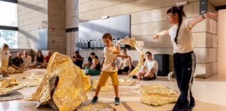 El IVAM invita a las familias a descubrir el arte contemporáneo a través de la danza, la luz y el color