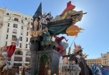 Revolución en la Sección Especial: Ribera-Convento Santa Clara da el salto a la élite de las Fallas Falla del año pasado de la Comisión