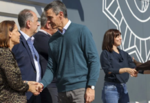 Pedro Sánchez visita Oliva entre abucheos tras la dana Adam