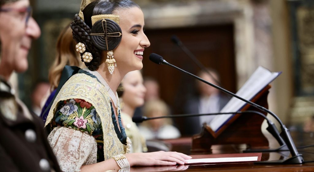 Carmen Prades durante el discurso de proclamación